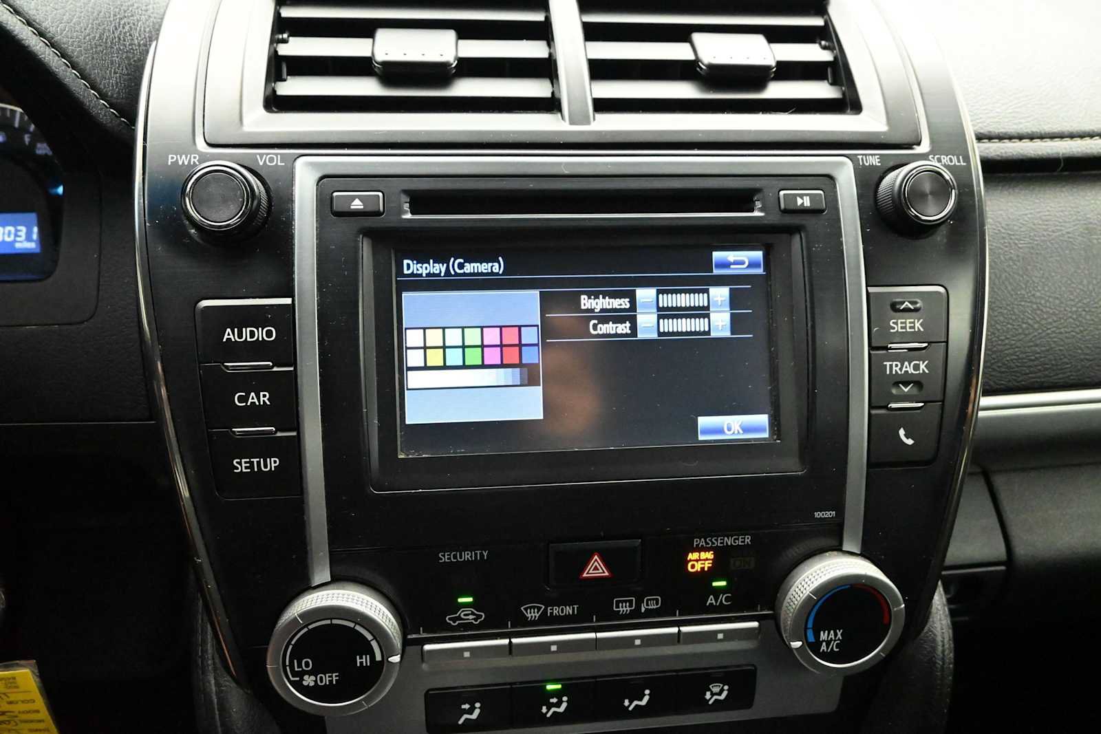 Used 2014 Toyota Camry SE FWD image 23