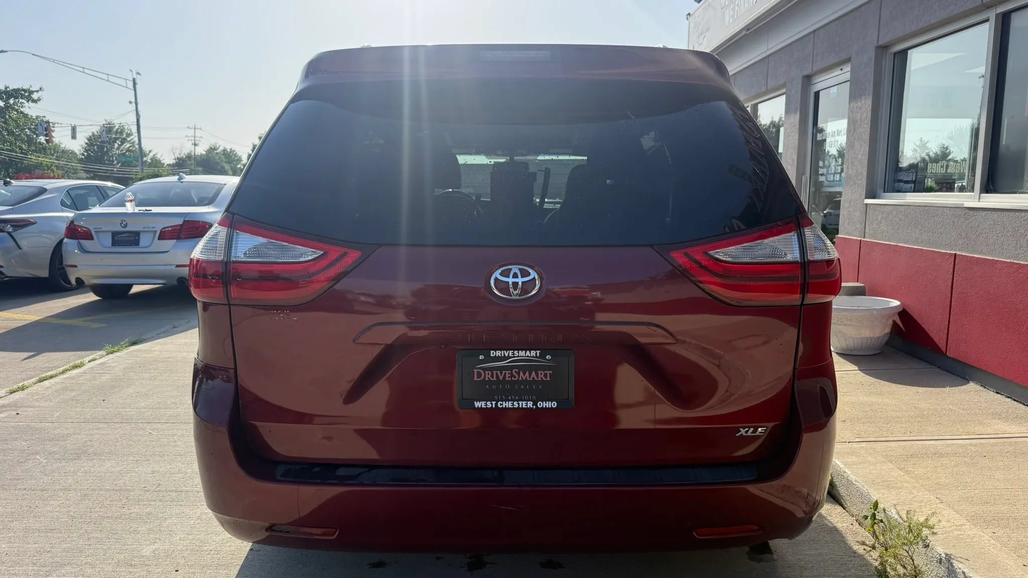 Used 2015 Toyota Sienna XLE FWD image 8