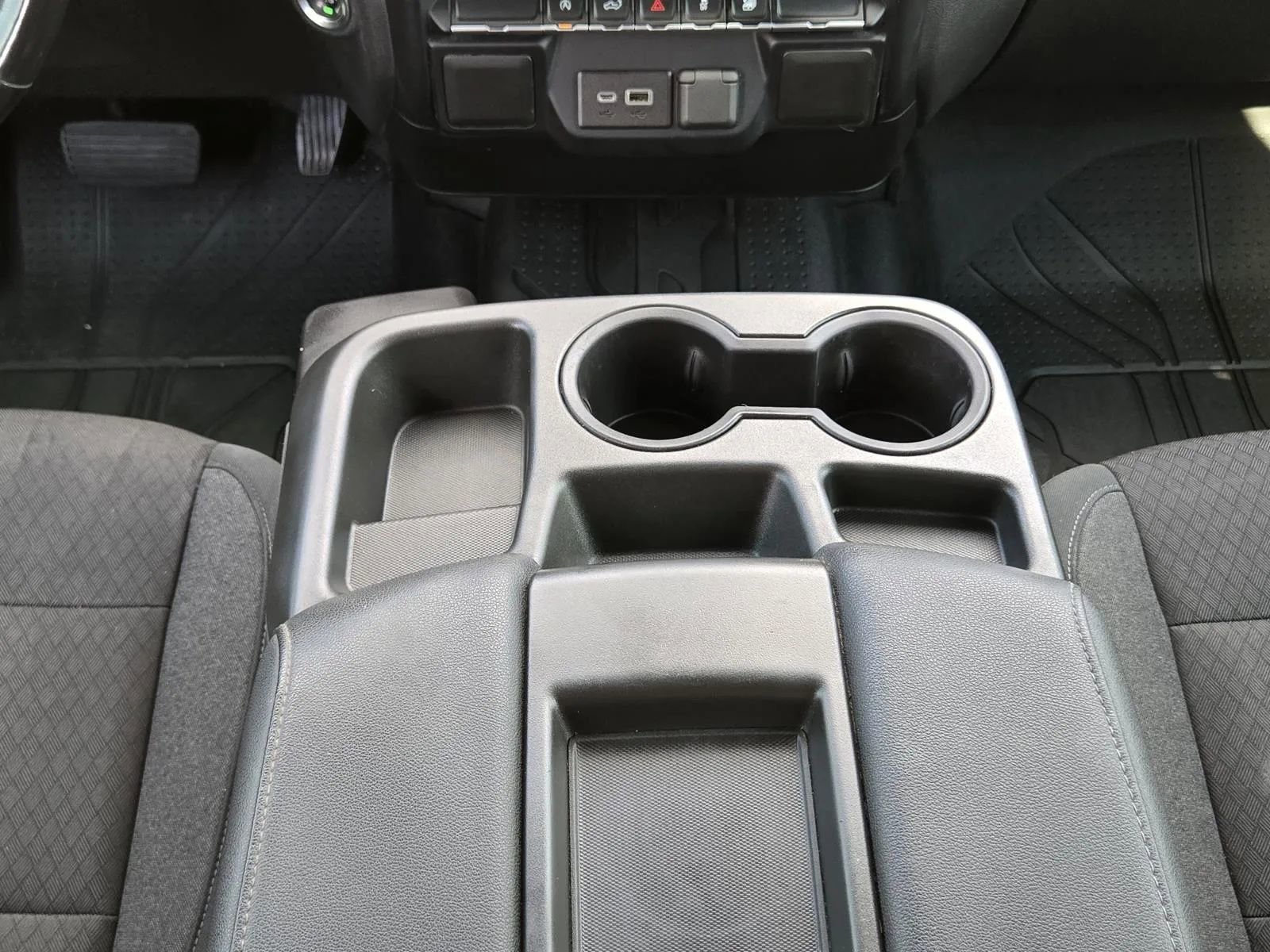 Used 2021 Chevrolet Silverado 1500 RST w/ Bed Protection Package image 15