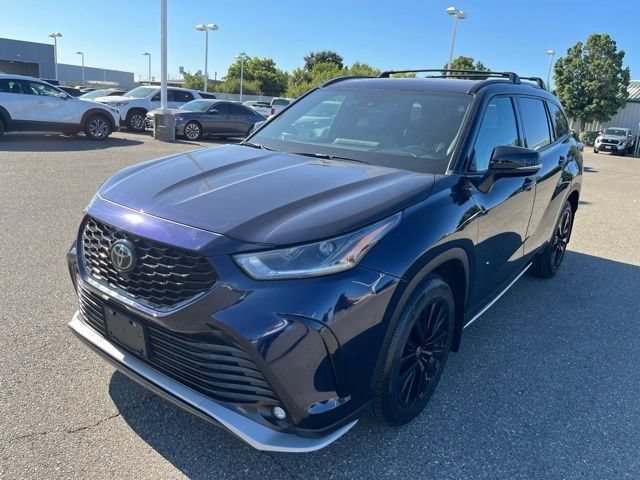 Used 2024 Toyota Highlander XSE AWD/4WD image 1