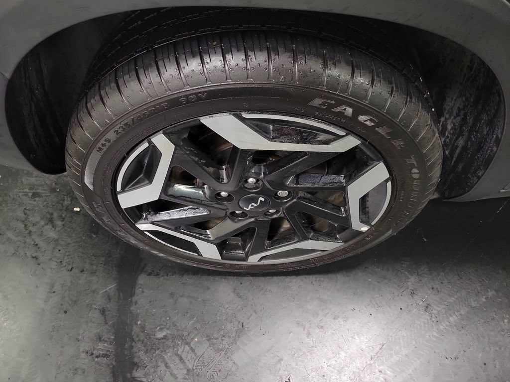 Used 2024 Kia Seltos SX AWD/4WD image 11