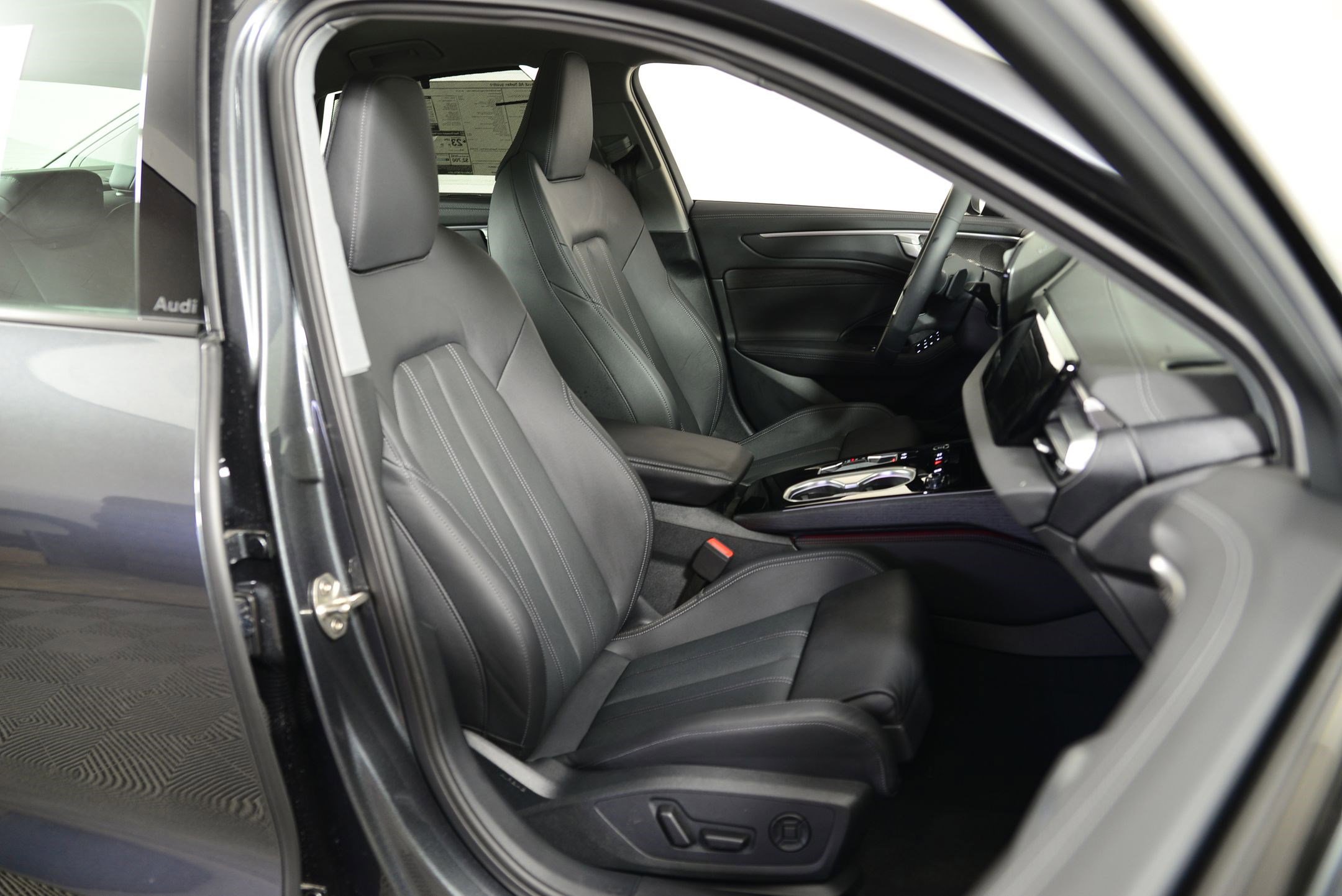 New 2026 Audi A6 Premium Plus image 16