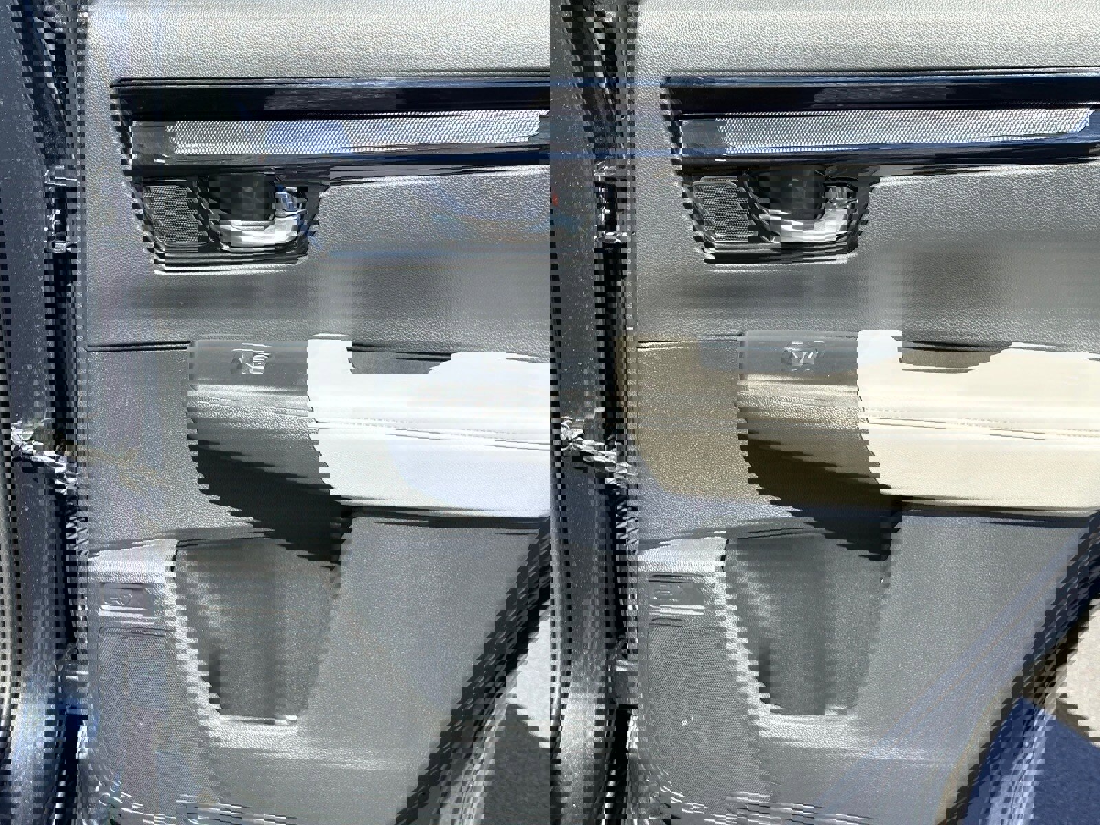 Used 2024 Honda CR-V EX-L image 29