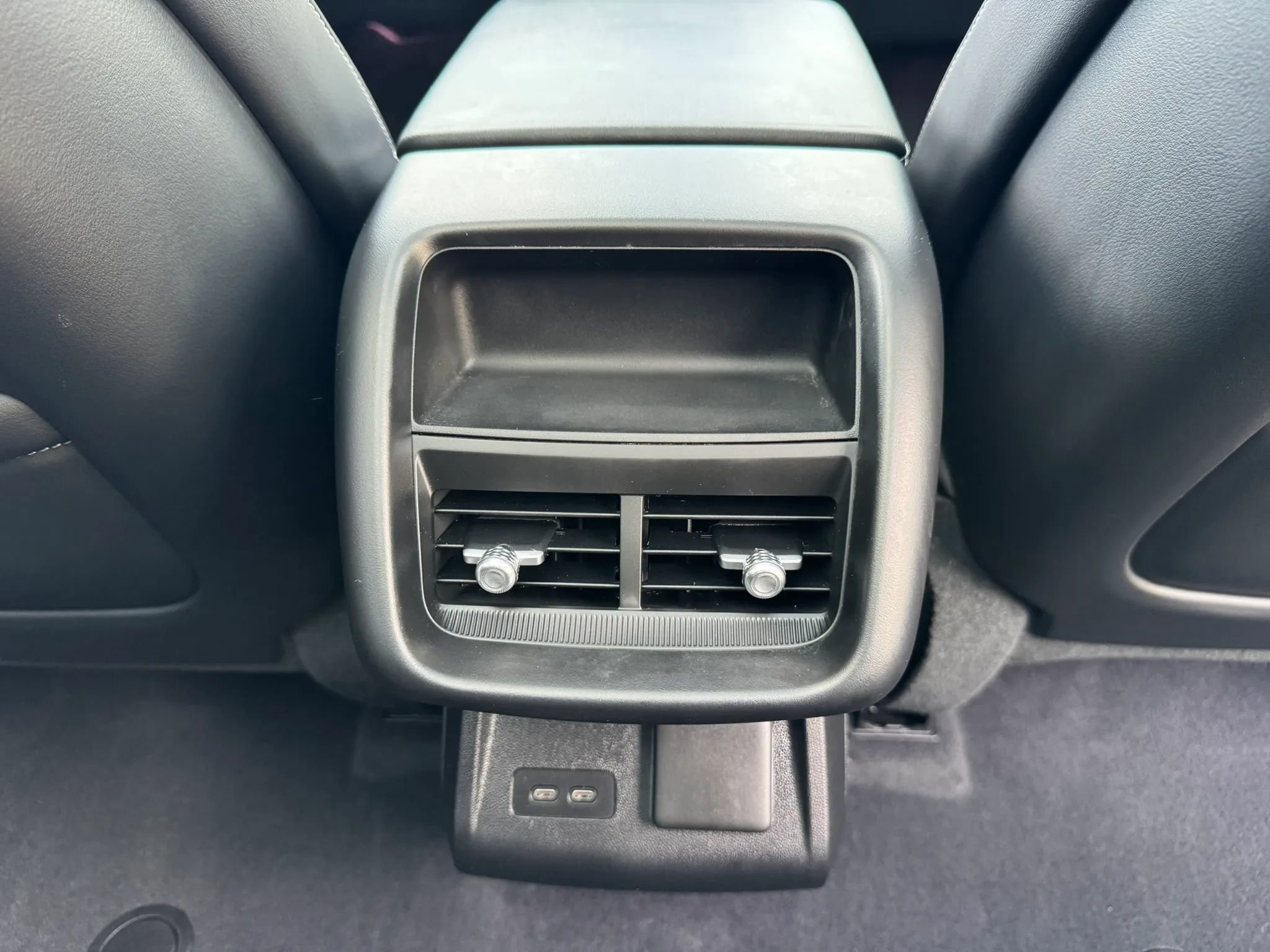 Used 2023 Cadillac Lyriq AWD image 26