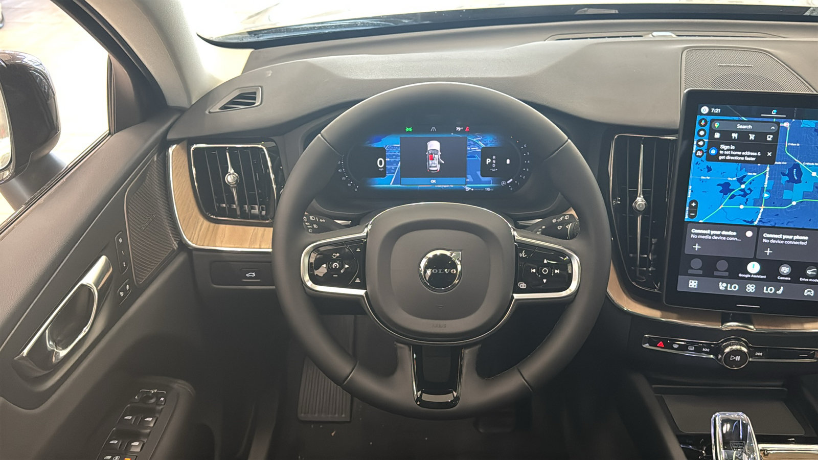 New 2026 Volvo XC60 B5 Plus w/ Protection Package Premier AWD/4WD image 12