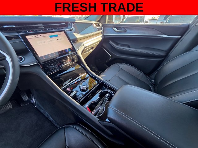 Used 2022 Jeep Grand Cherokee Limited 4xe AWD/4WD image 28