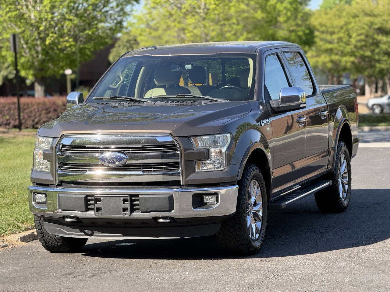 Used 2015 Ford F150 Lariat AWD/4WD image 2