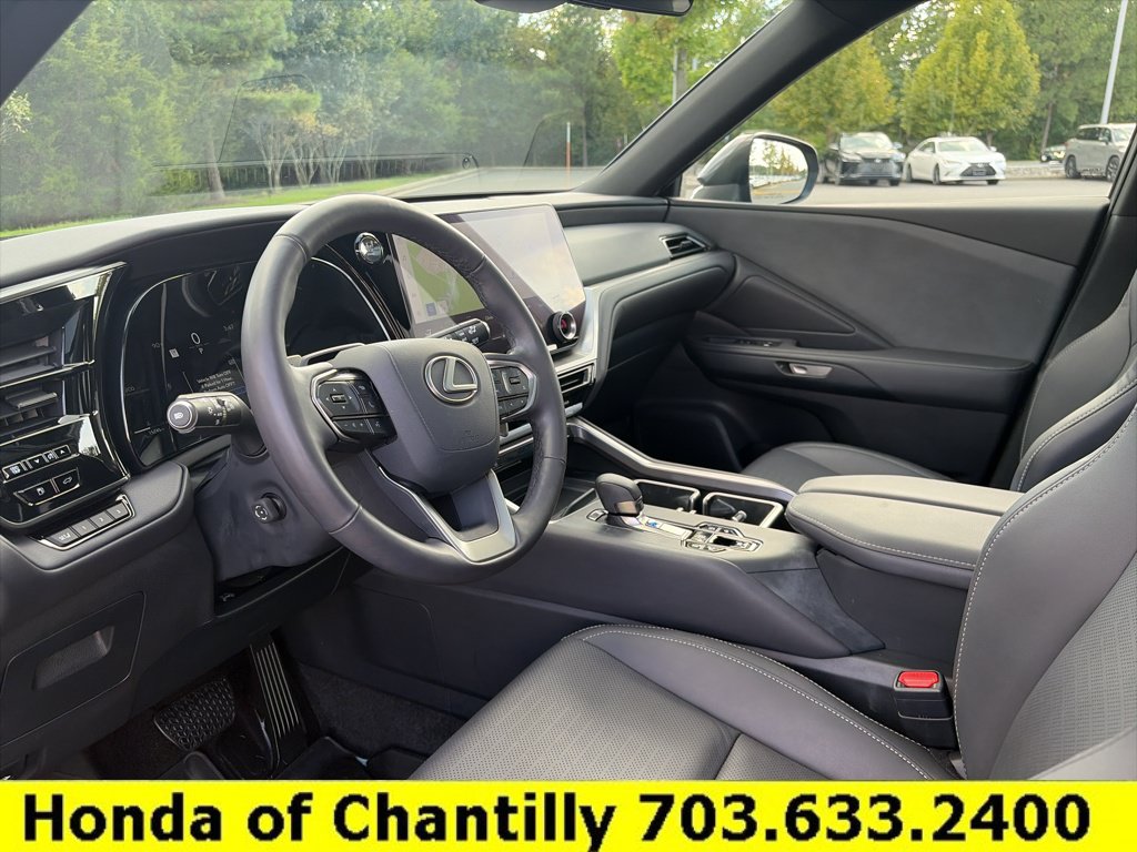 Used 2024 Lexus TX 350 AWD w/ Captains Chair Package image 20
