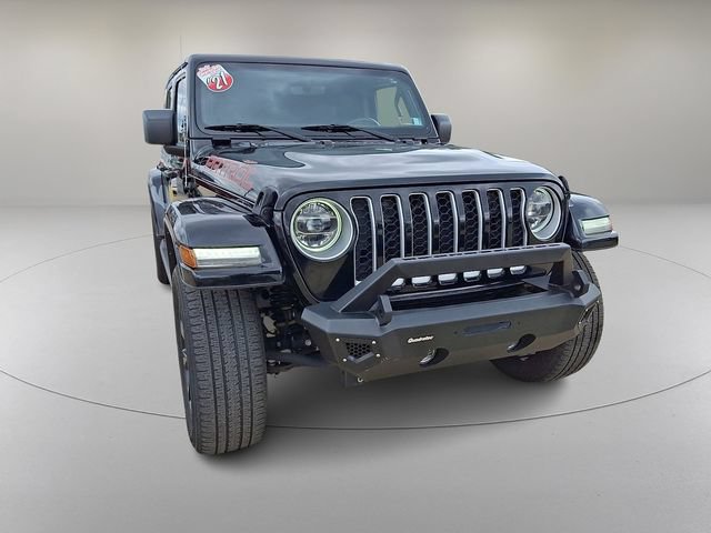 Used 2021 Jeep Wrangler Unlimited Sahara w/ Cold Weather Group AWD/4WD video 2