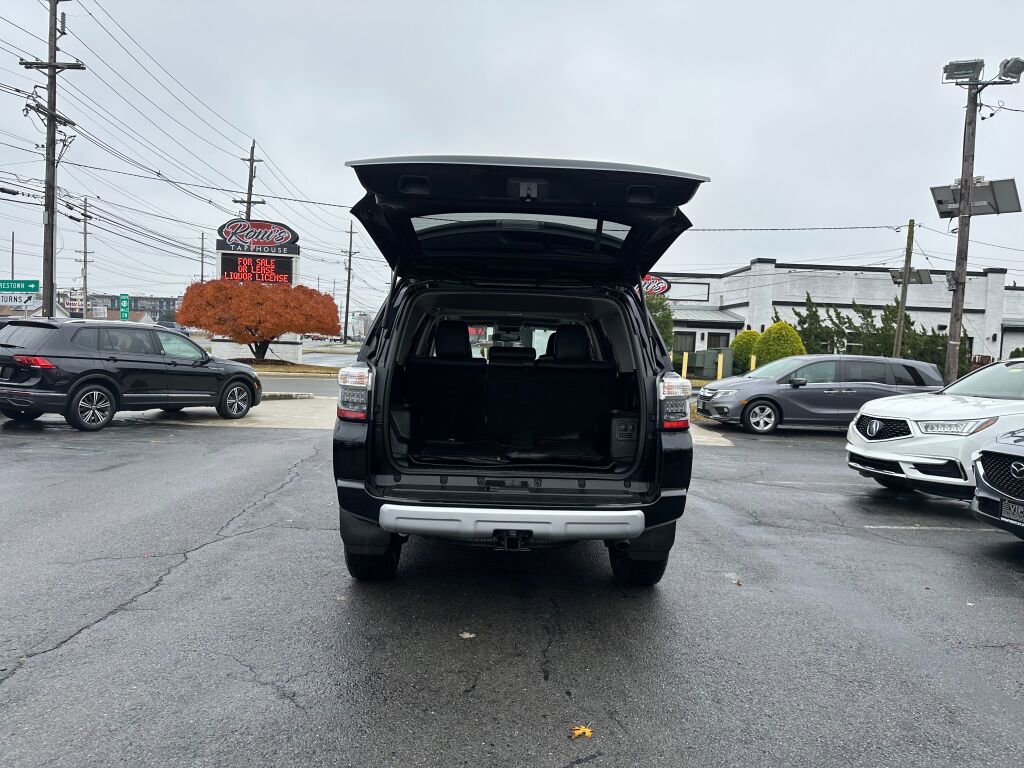Used 2019 Toyota 4Runner TRD Off-Road Premium image 31