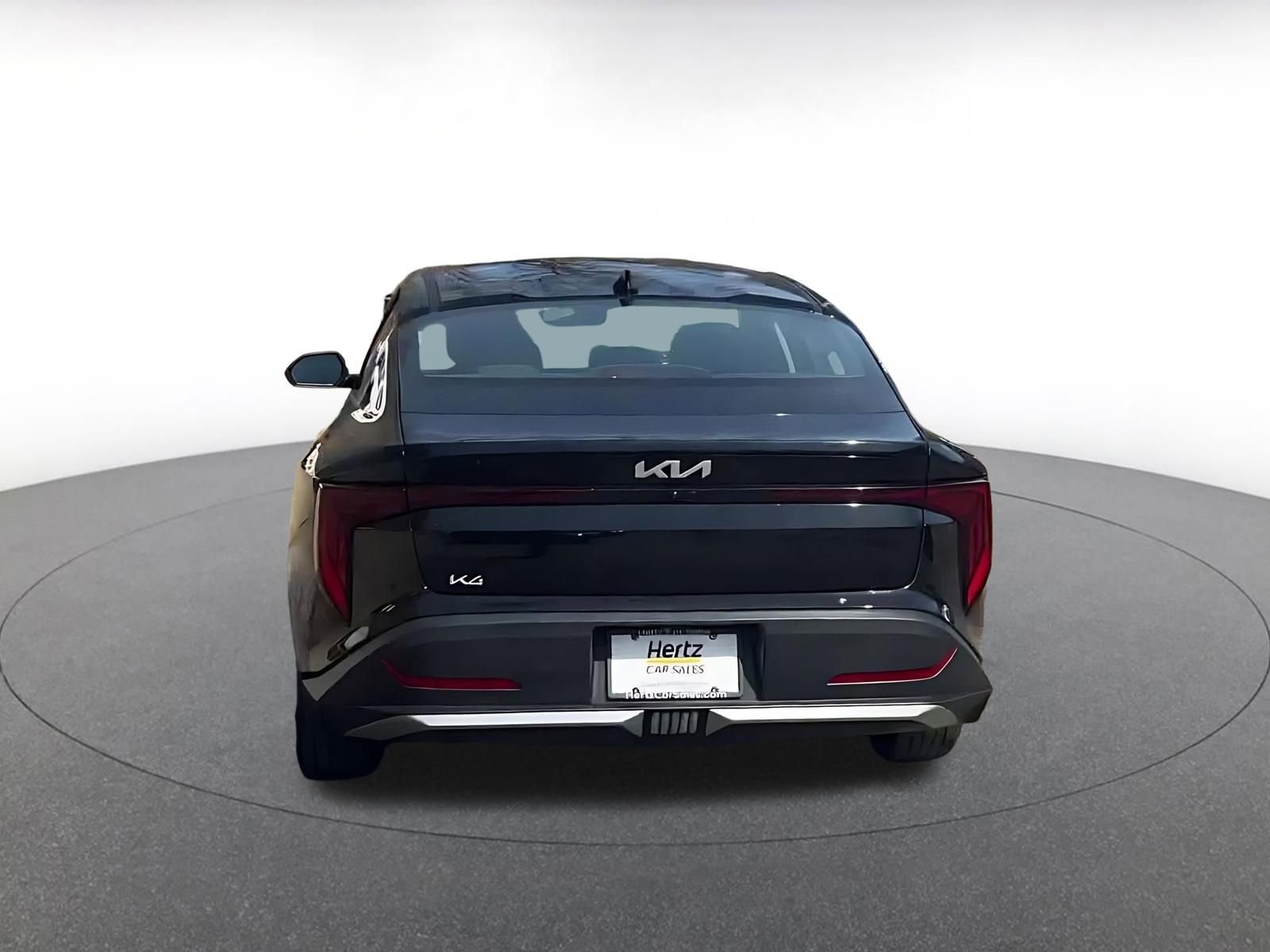 Used 2025 Kia K4 LXS image 12