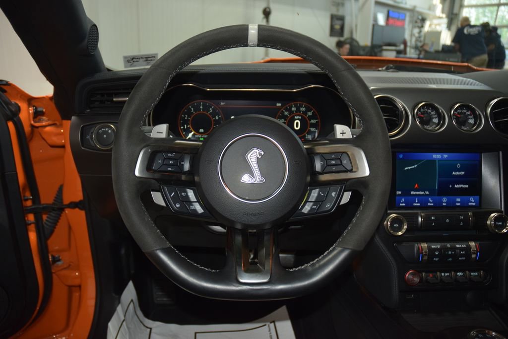 Used 2021 Ford Mustang Shelby GT500 w/ Technology Package RWD image 39