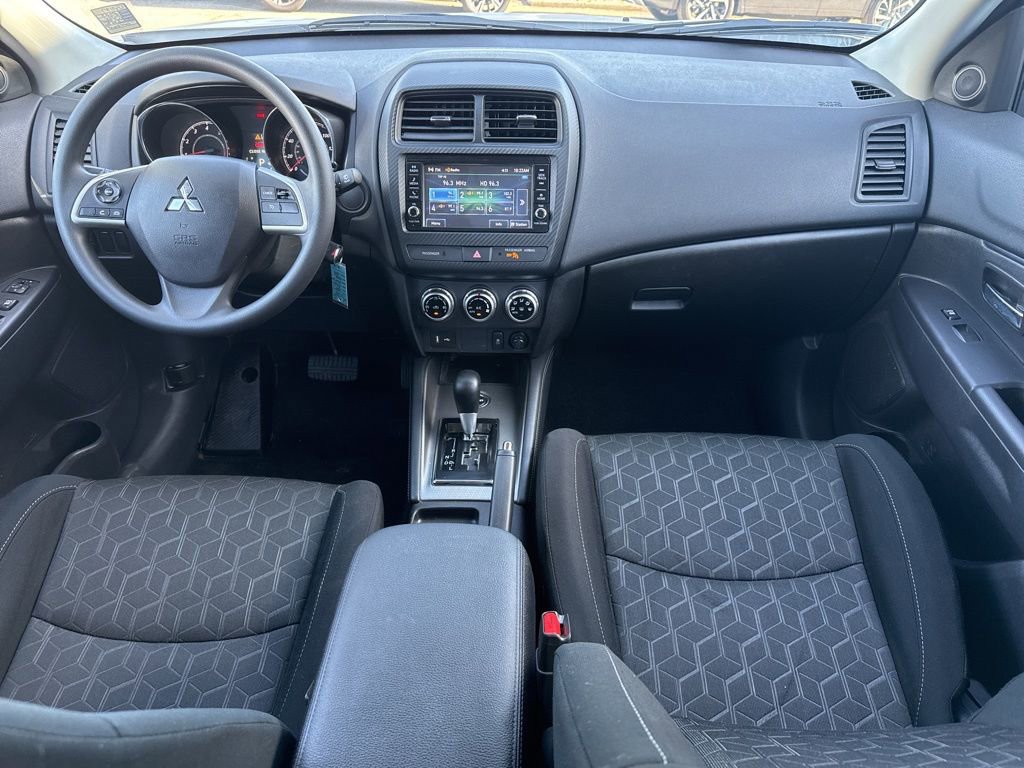 Used 2025 Mitsubishi Outlander Sport ES image 20