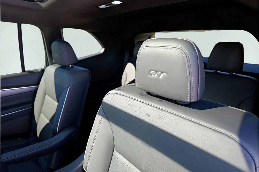 New 2026 Buick Enclave Sport Touring w/ Power Package FWD image 23