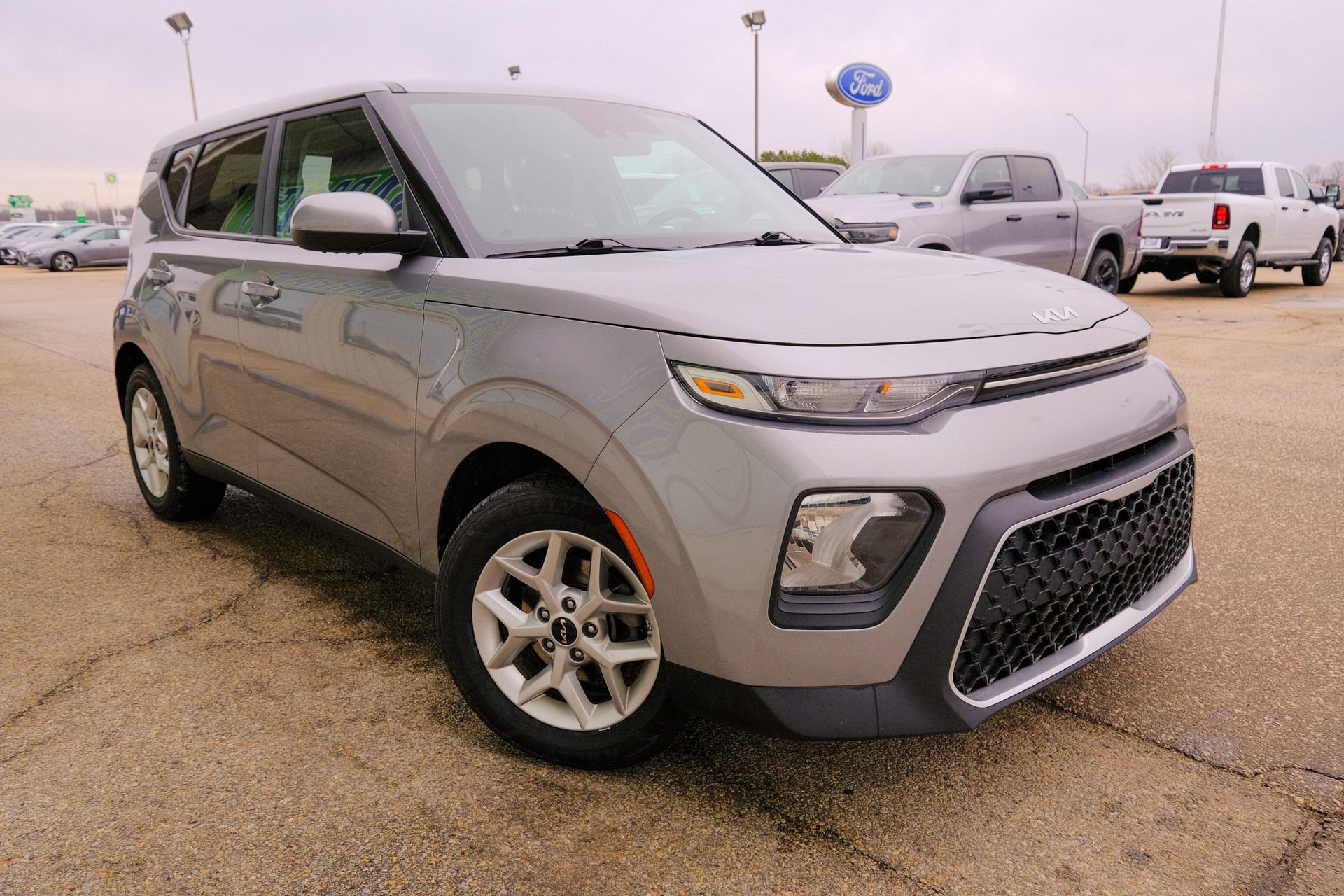Used 2022 Kia Soul LX w/ Technology Package image 13