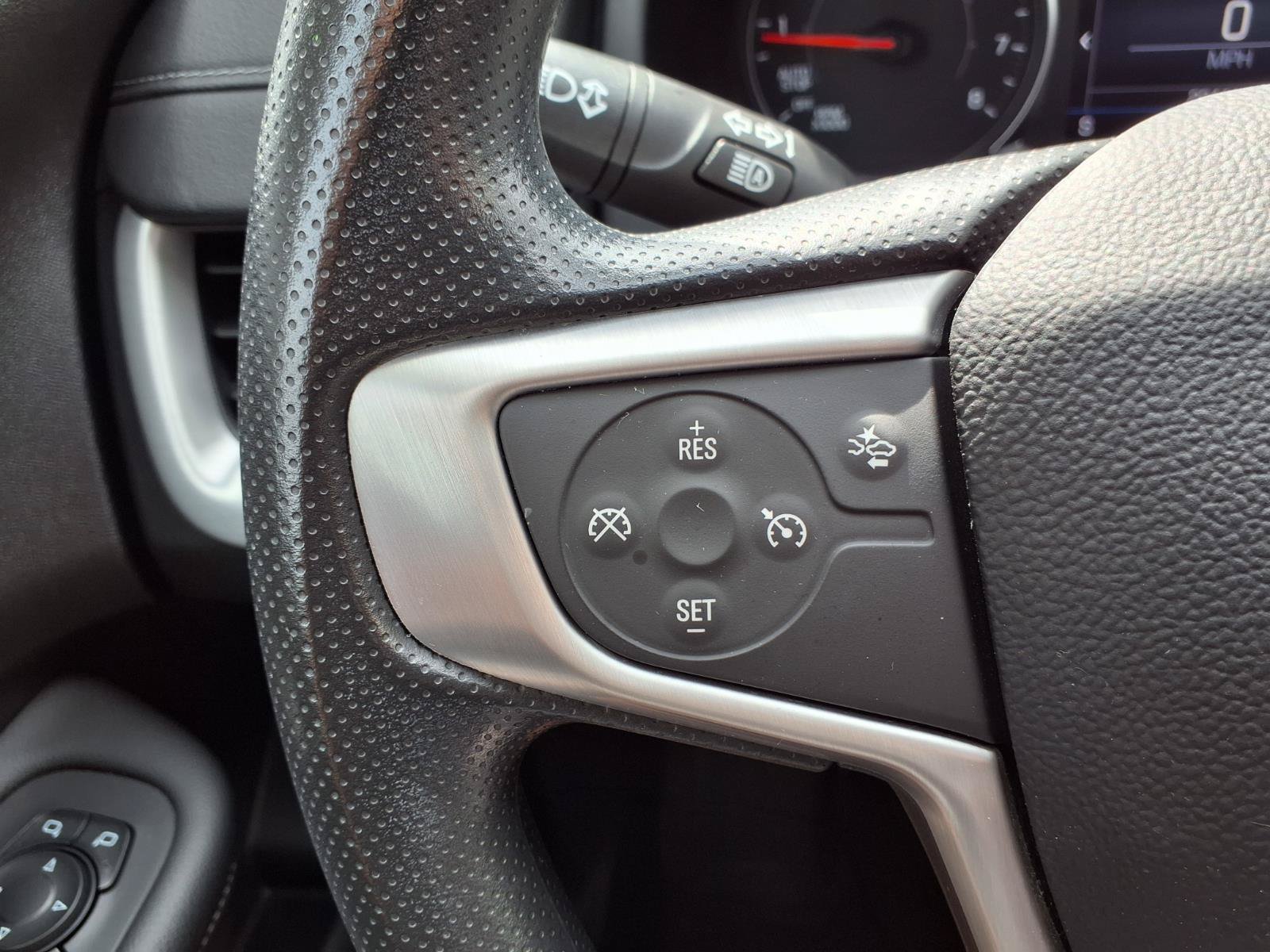 Used 2024 GMC Terrain SLE FWD image 14