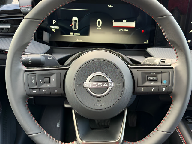 New 2026 Nissan Kicks SR FWD image 12