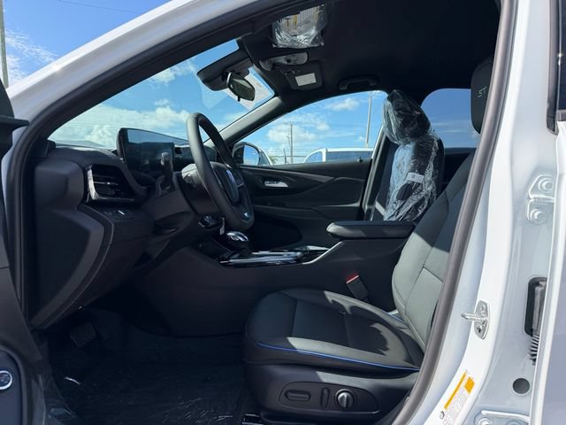 New 2026 Buick Envista Sport Touring w/ Convenience I Package FWD image 10