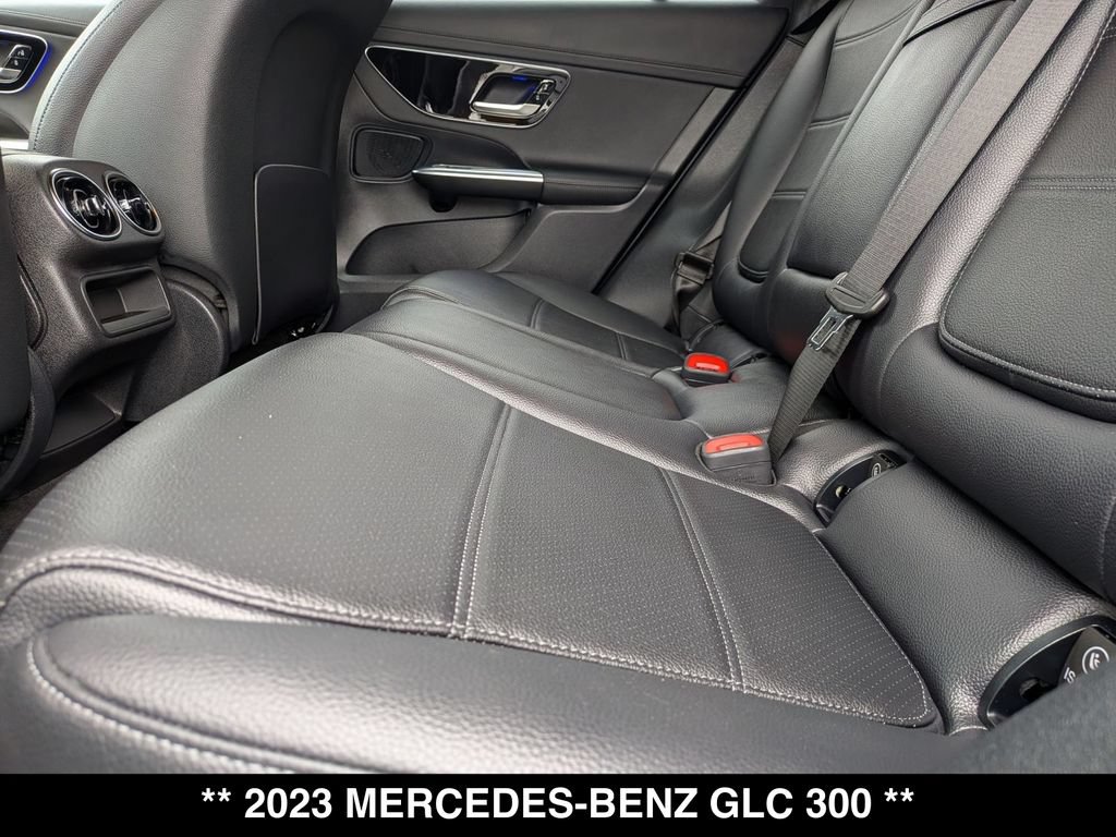 Certified 2023 Mercedes-Benz GLC 300 4MATIC image 3