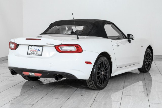 Used 2017 FIAT 124 Spider Classica RWD image 6