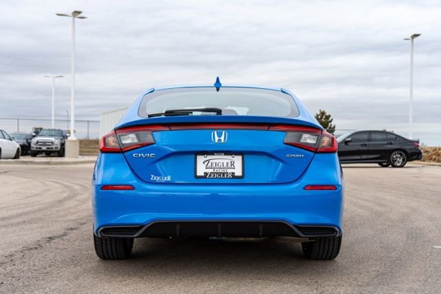 Used 2024 Honda Civic Sport image 6