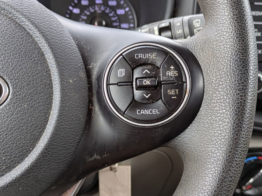 Used 2020 Kia Soul S image 24