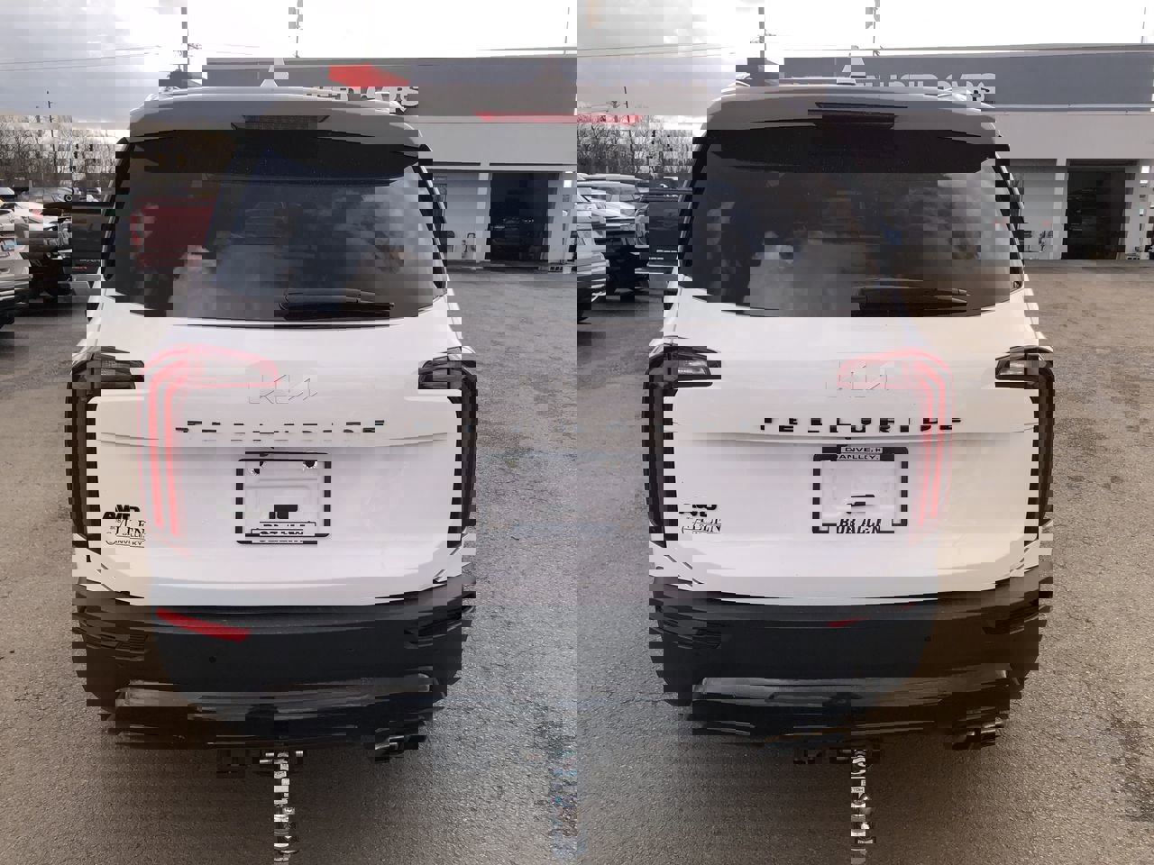 Used 2022 Kia Telluride SX w/ SX Prestige Package image 11