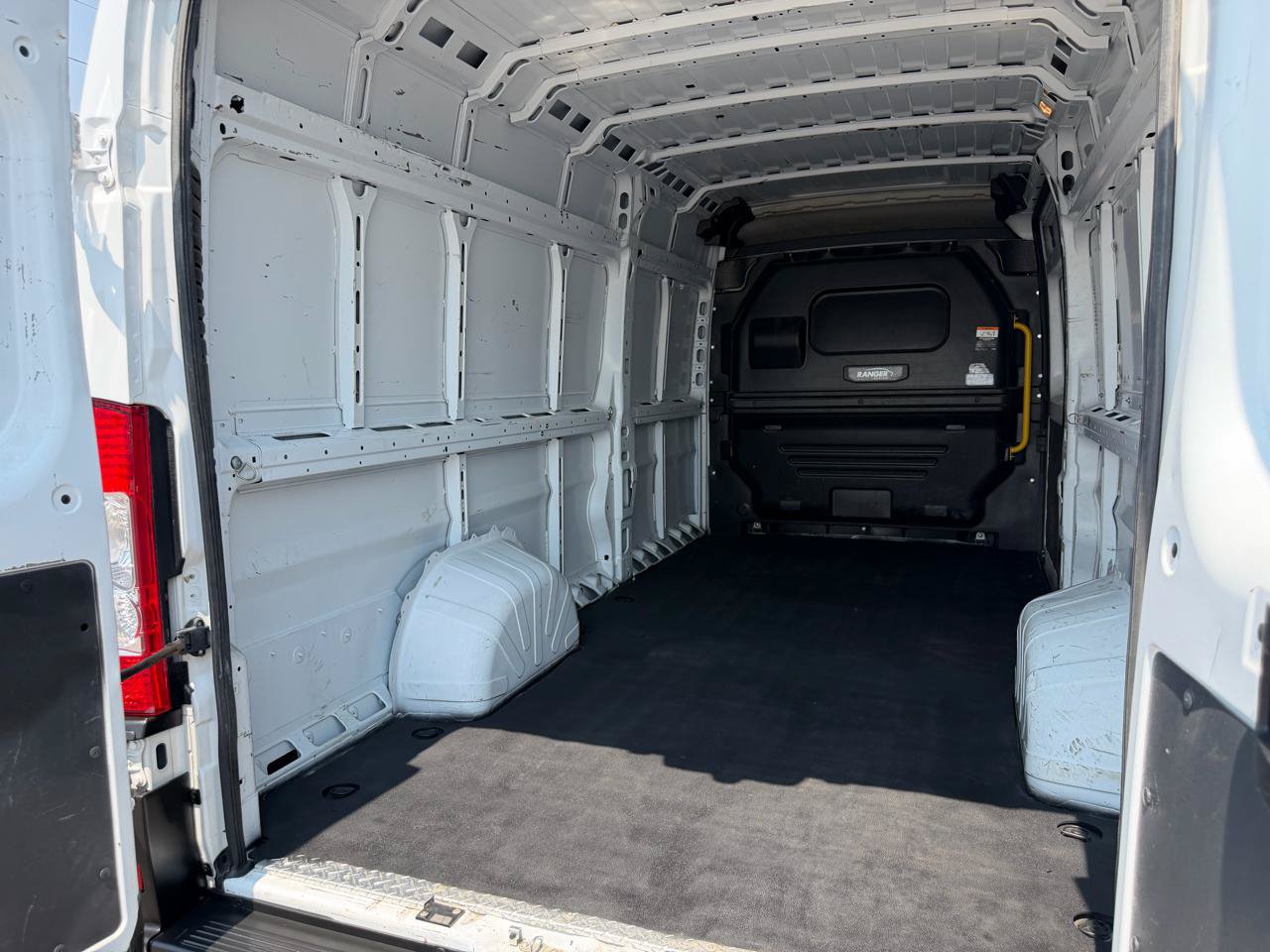 Used 2023 RAM ProMaster 3500 FWD image 27