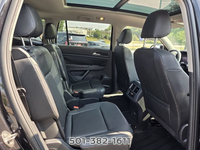 Used 2019 Volkswagen Atlas SEL R-Line AWD/4WD image 17