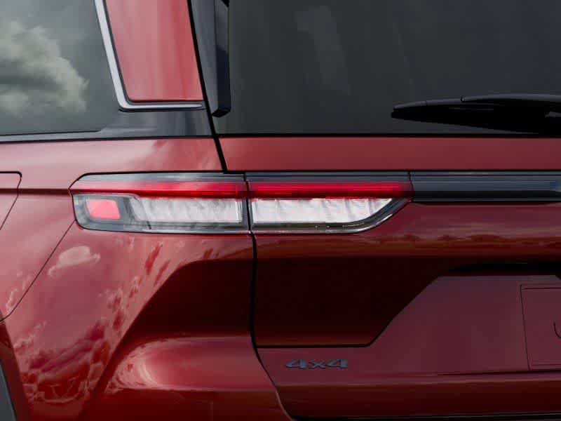 New 2026 Jeep Grand Cherokee Altitude AWD/4WD image 9