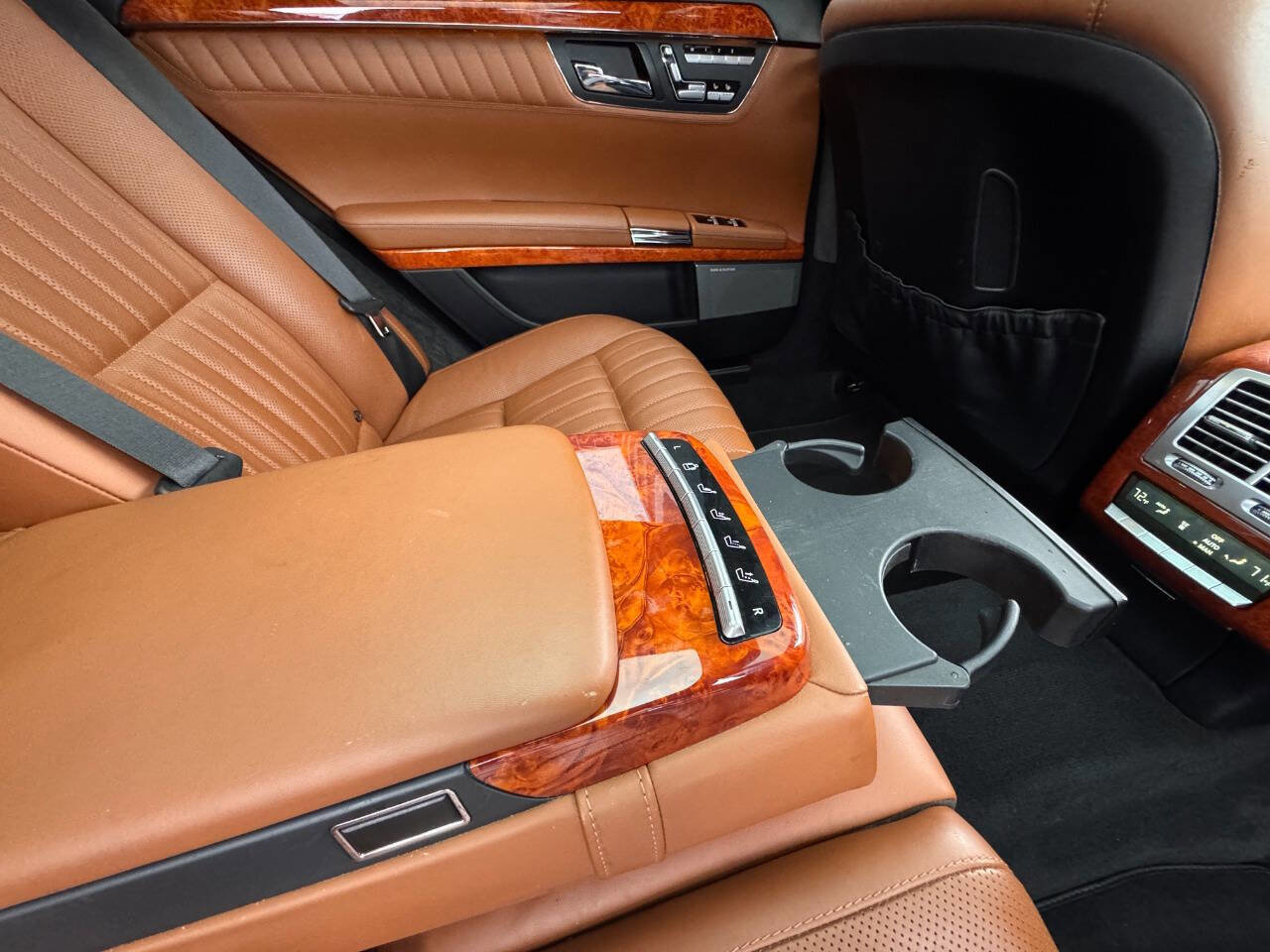 Used 2011 Mercedes-Benz S 600 image 37