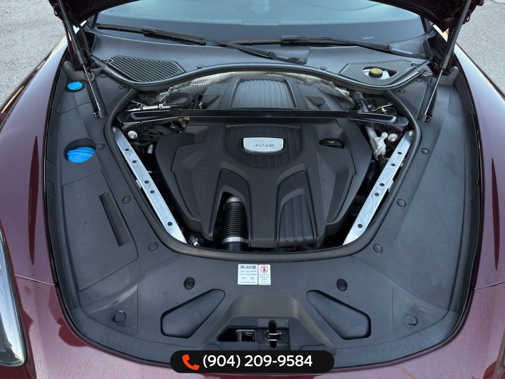 Used 2020 Porsche Panamera 4 image 43