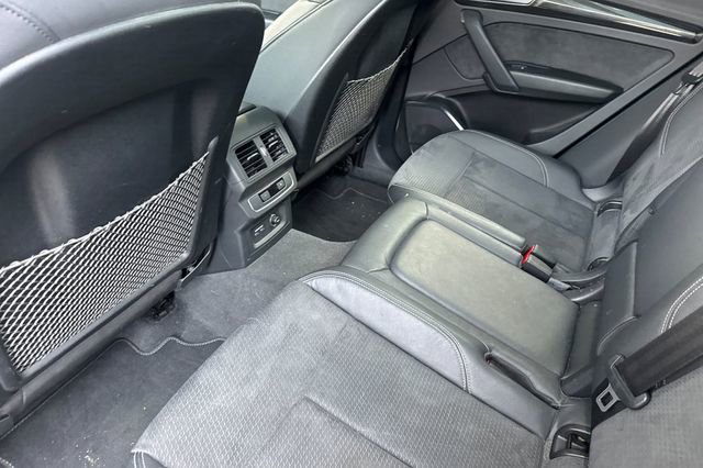 Used 2022 Audi SQ5 Premium image 12