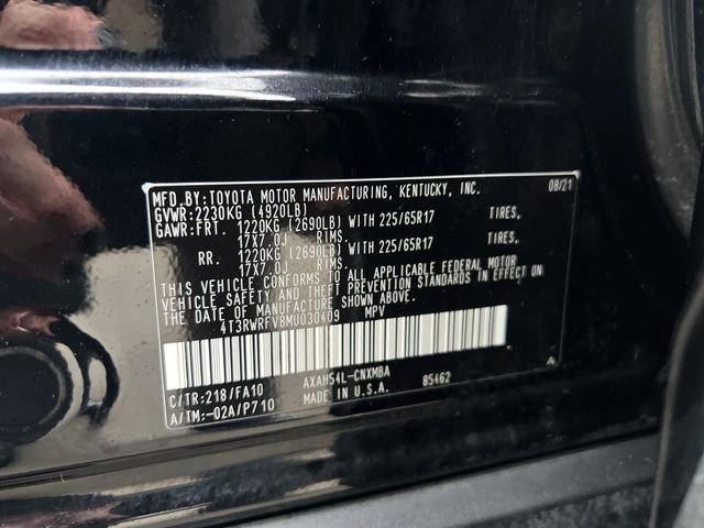 Used 2021 Toyota RAV4 XLE w/ Convenience Package image 19