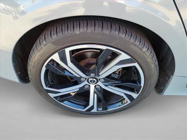 Used 2024 Volvo S60 B5 Plus AWD/4WD image 11