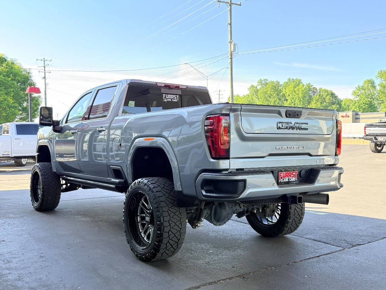 Used 2024 GMC Sierra 3500 Denali Ultimate AWD/4WD image 5