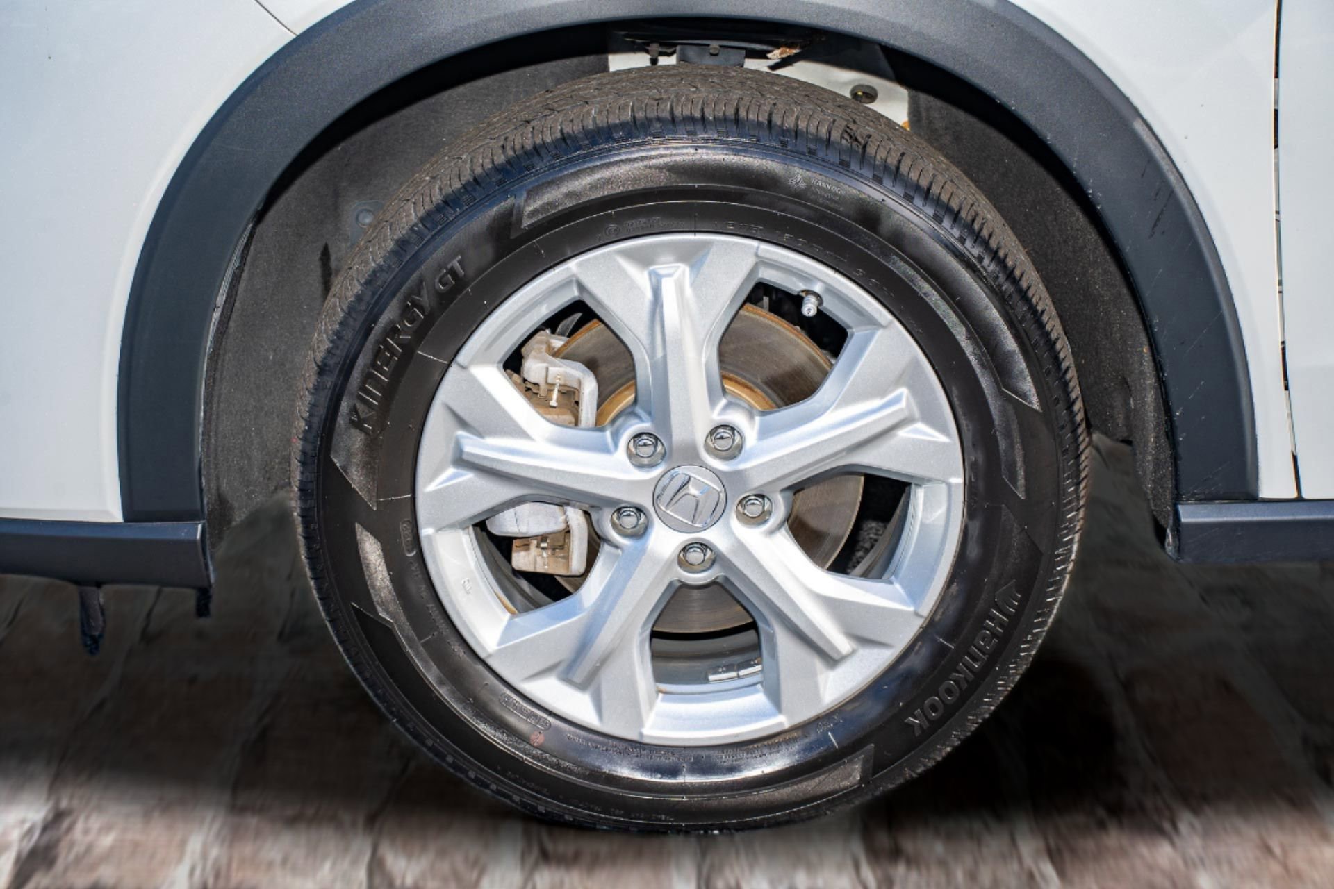 Used 2023 Honda HR-V LX image 37