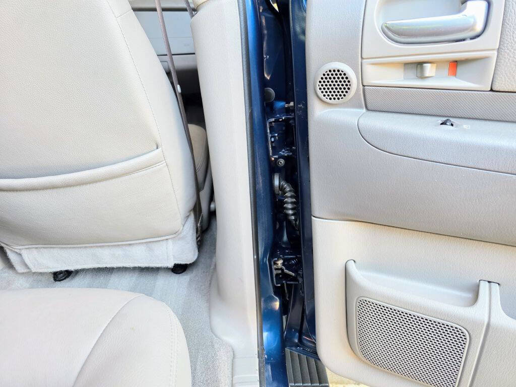 Used 2003 Dodge Durango SLT Plus AWD/4WD image 20