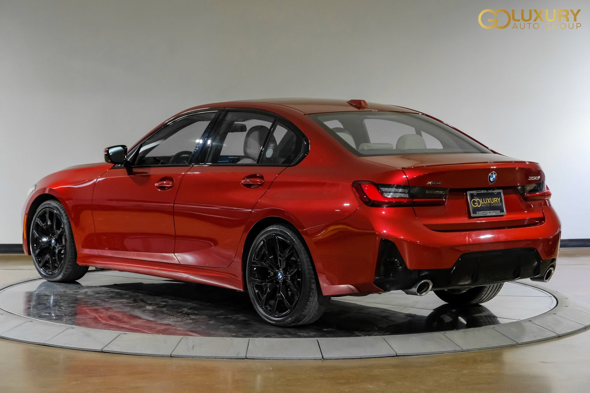 Used 2026 BMW 330i xDrive Sedan AWD/4WD image 12