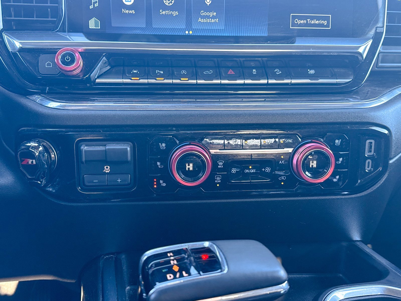 Certified 2024 Chevrolet Silverado 1500 LTZ image 30