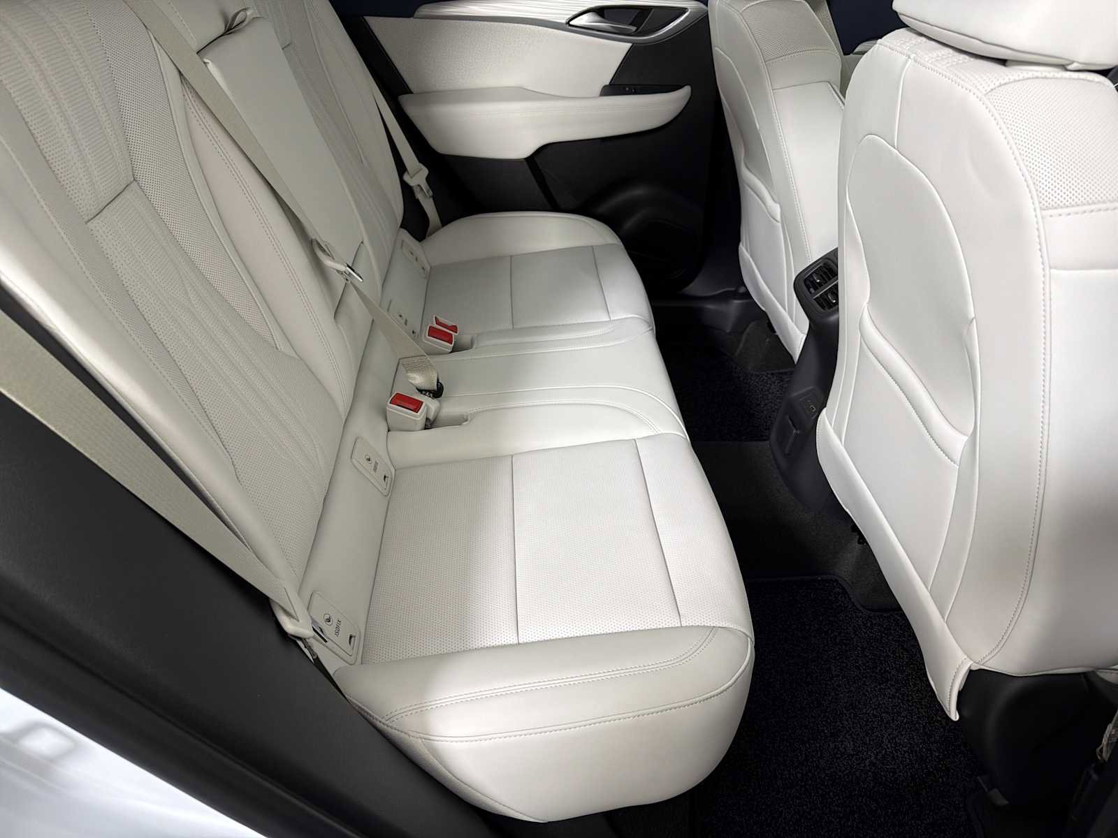 New 2026 Buick Envision Avenir AWD/4WD image 13