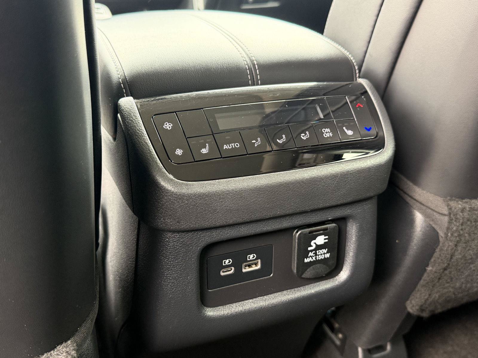 Used 2025 INFINITI QX60 Sensory w/ Vision Package AWD/4WD image 40