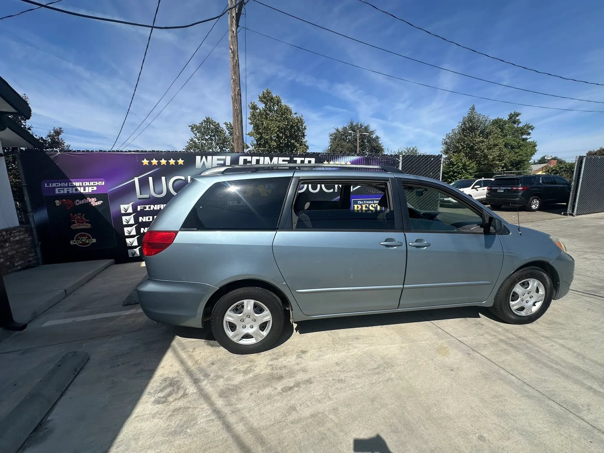 Used 2005 Toyota Sienna LE w/ LE Pkg 3 FWD image 6