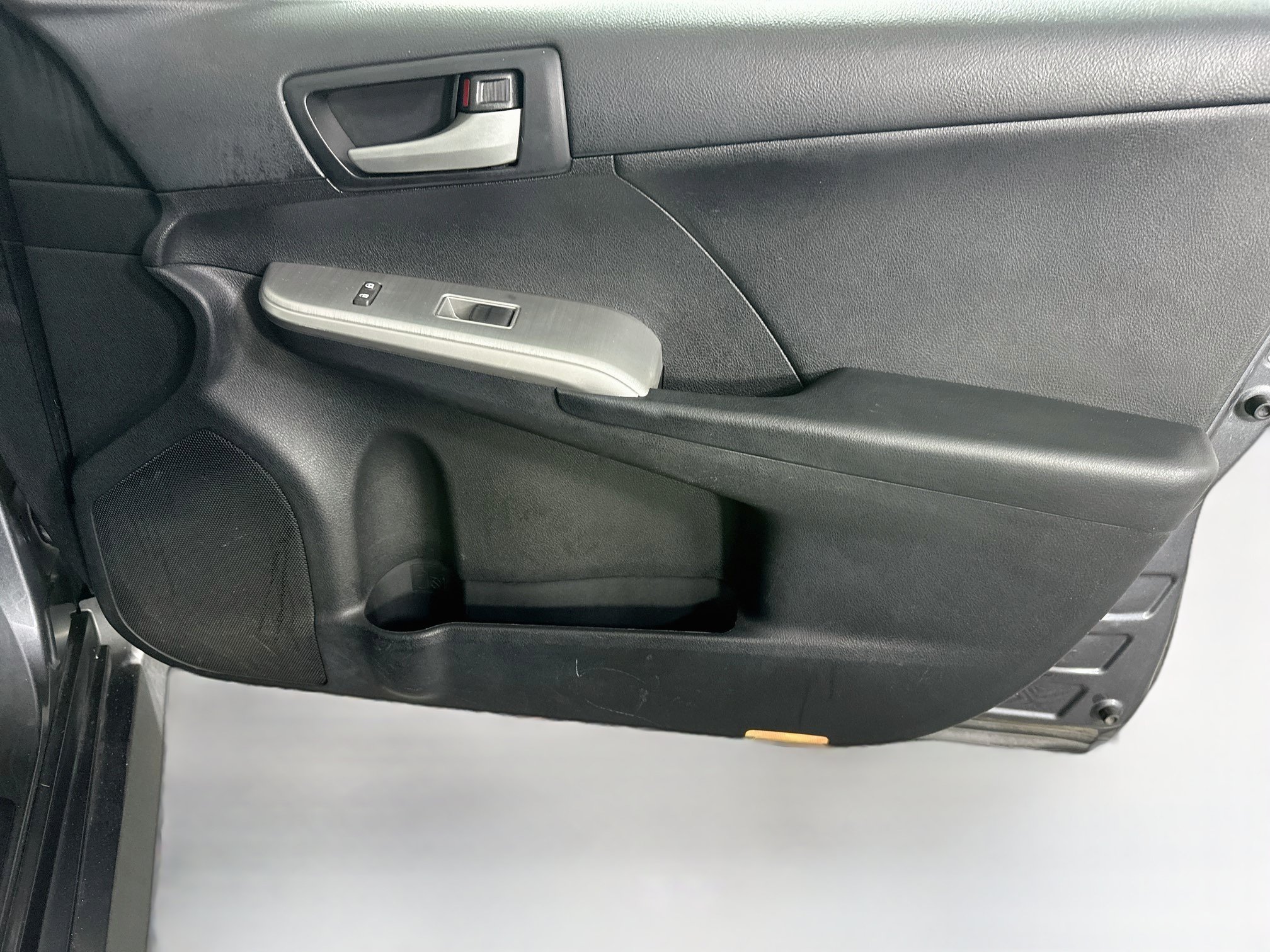 Used 2012 Toyota Camry SE FWD image 28
