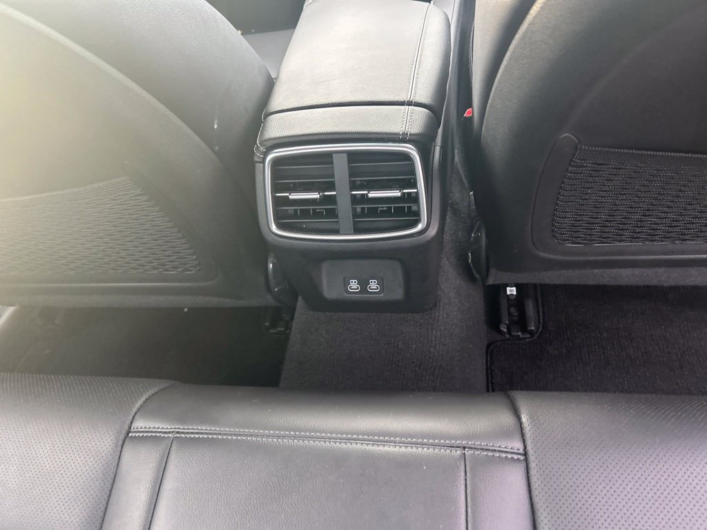 Used 2026 Genesis G70 2.5T RWD image 29