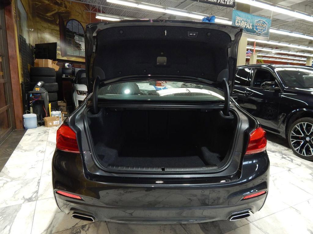Used 2020 BMW 540i xDrive w/ M Sport Package image 8