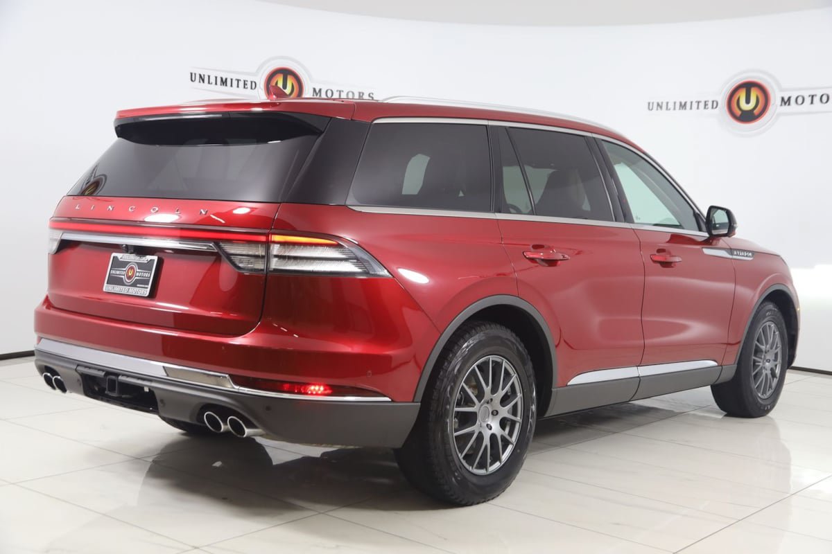 Used 2020 Lincoln Aviator Reserve w/ Equipment Group 202A AWD/4WD image 3
