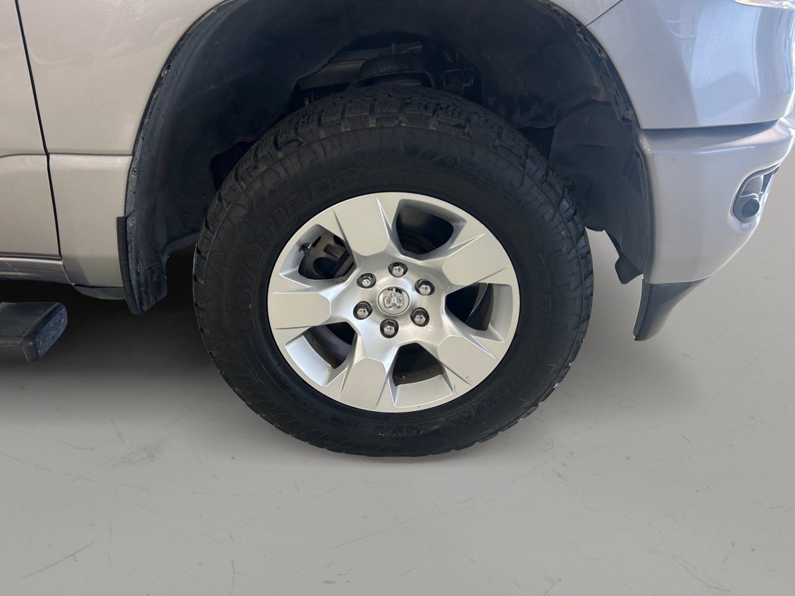 Used 2021 RAM 1500 Lone Star AWD/4WD image 9