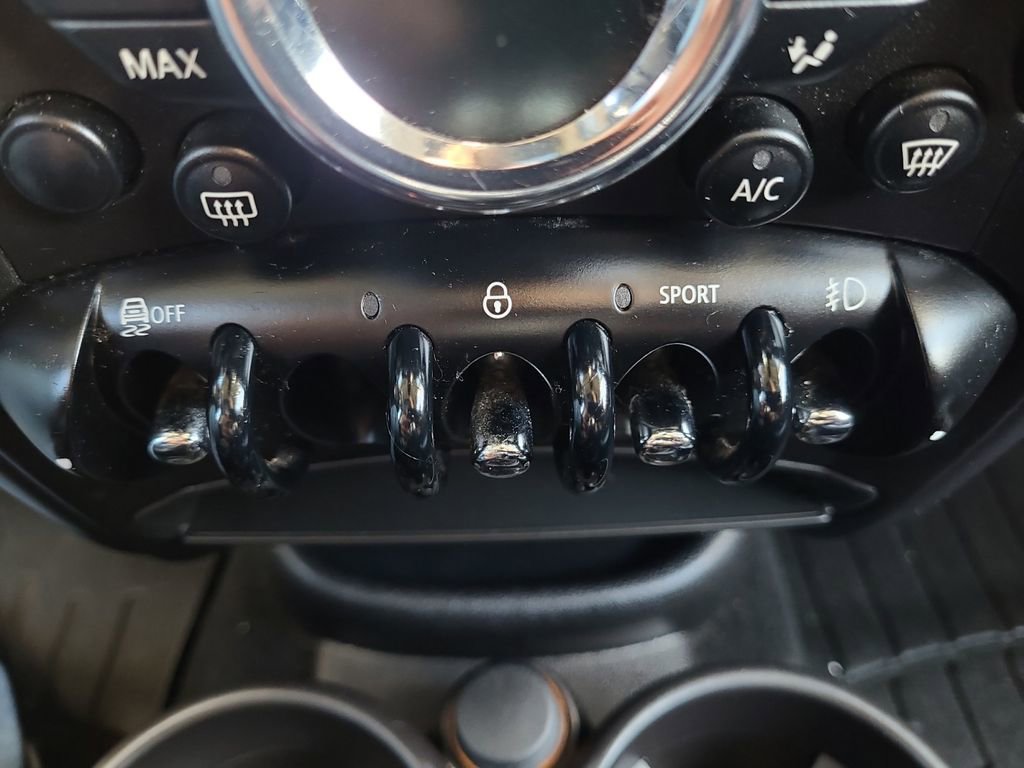 Used 2015 MINI Cooper Countryman S image 22