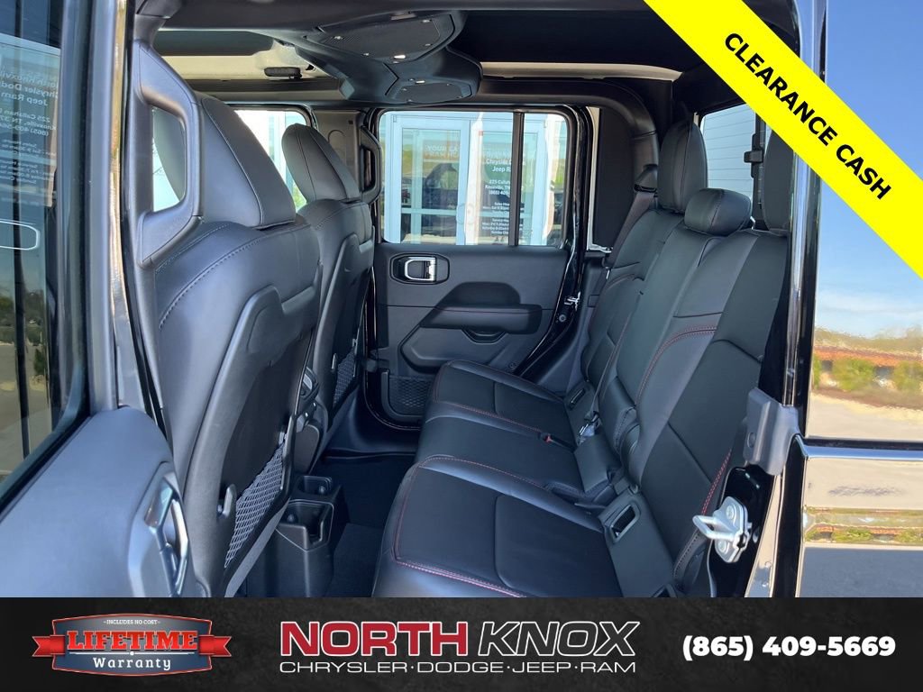New 2025 Jeep Gladiator Rubicon image 13